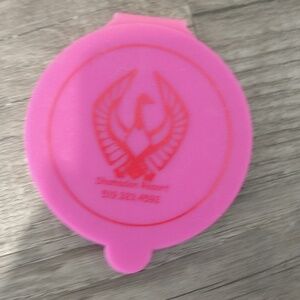 Mirror that store's makeup 💄